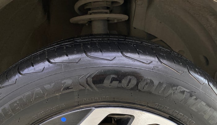 2023 Maruti FRONX ALPHA 1.0L TURBO 6 AT, Petrol, Automatic, 28,983 km, Right Front Tyre Tread