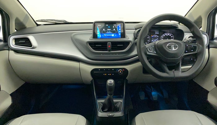 2023 Tata ALTROZ XT PETROL, Petrol, Manual, 6,469 km, Dashboard