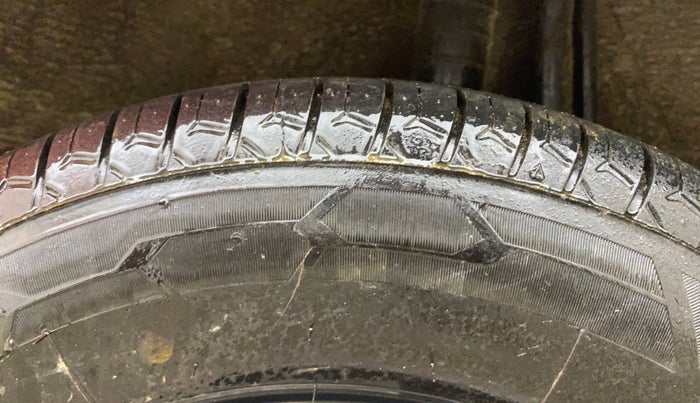 2016 Nissan Micra Active XL, Petrol, Manual, 61,805 km, Left Rear Tyre Tread