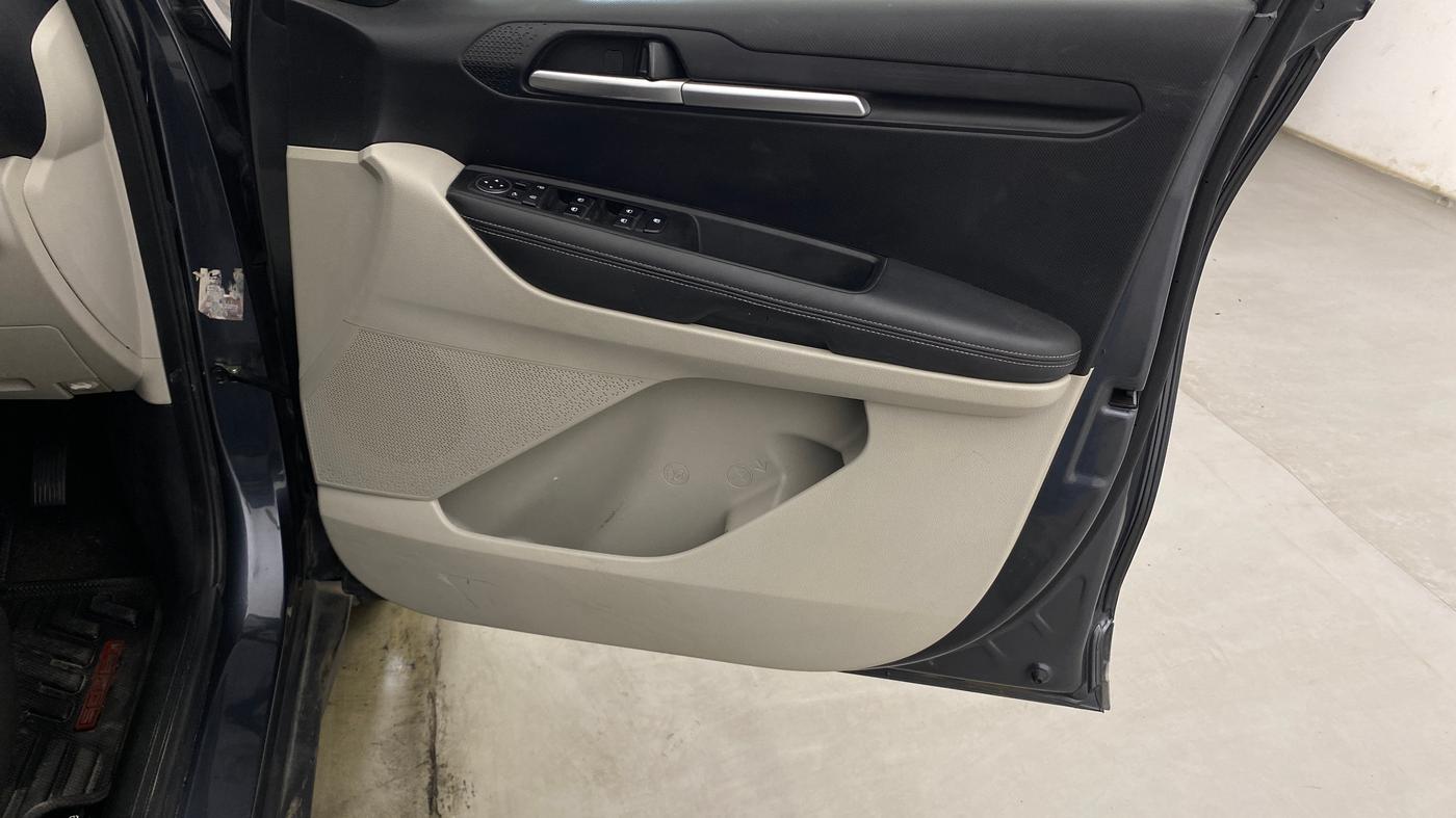2020 KIA SONET HTX 1.0 IMT, Petrol, Manual, 45,549 km, Driver Side Door Panels Control