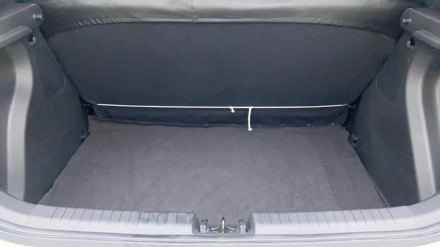 2019 Hyundai Elite i20 1.2 MAGNA PLUS VTVT, Petrol, Manual, 22,471 km, Boot Inside