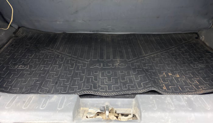 2013 Maruti Alto 800 LXI, Petrol, Manual, 65,610 km, Boot Inside