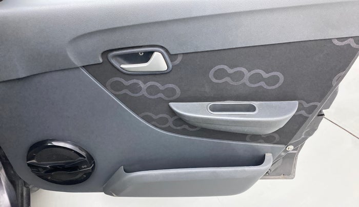 2013 Maruti Alto 800 LXI, Petrol, Manual, 65,610 km, Driver Side Door Panels Control