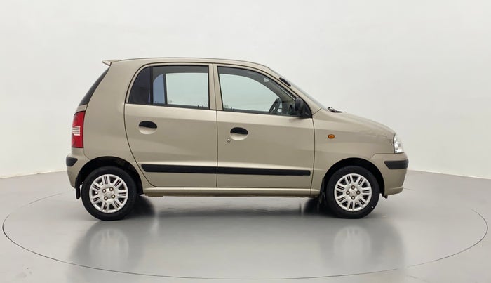 2010 Hyundai Santro Xing GLS, Petrol, Manual, 14,298 km, Right Side View
