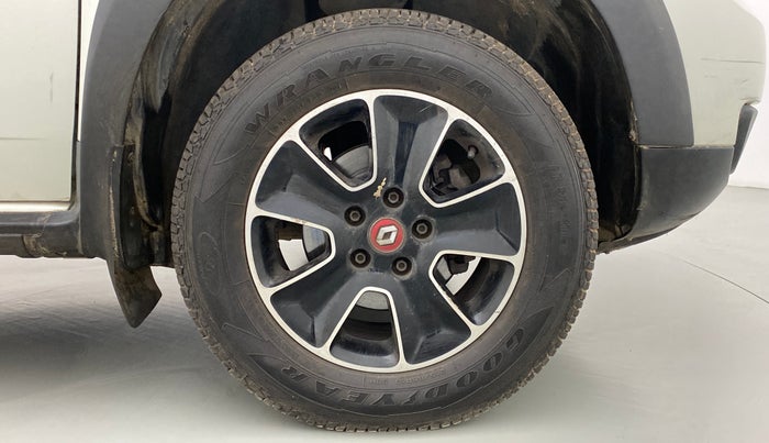 2017 Renault Duster RXS 85 PS, Diesel, Manual, 58,339 km, Right Front Wheel