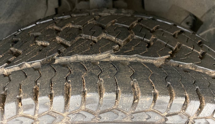 2017 Renault Duster RXS 85 PS, Diesel, Manual, 58,339 km, Right Front Tyre Tread