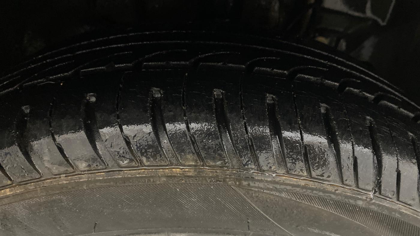 2018 Tata Tiago XZA PETROL, Petrol, Automatic, 97,903 km, Right Front Tyre Tread