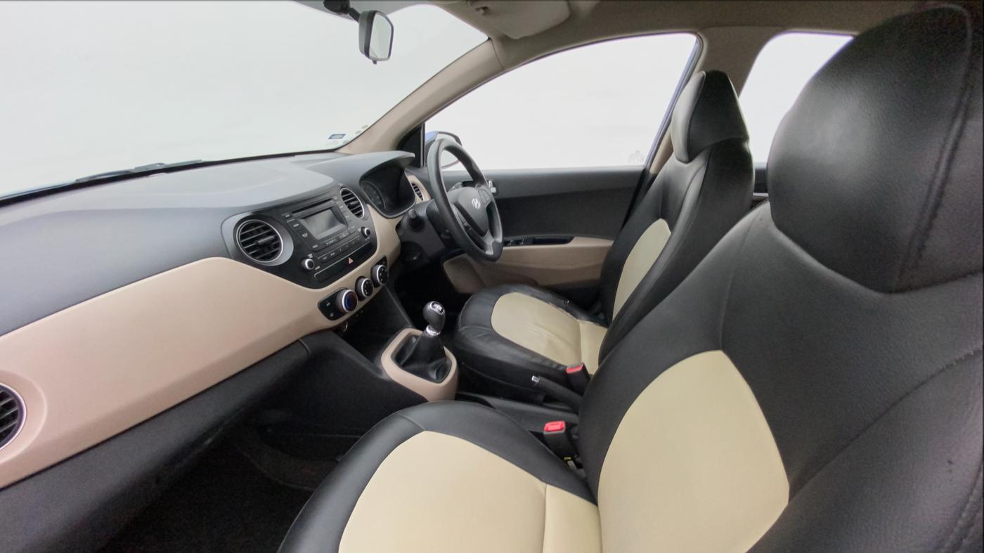 2015 Hyundai Grand i10 SPORTZ 1.2 KAPPA VTVT, Petrol, Manual, 82,073 km, Right Side Front Door Cabin