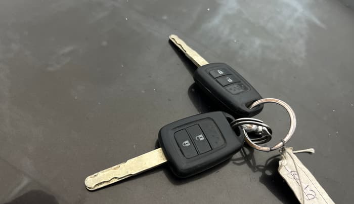 2015 Honda City 1.5L I-VTEC SV CVT, Petrol, Automatic, 72,000 km, Key Close Up