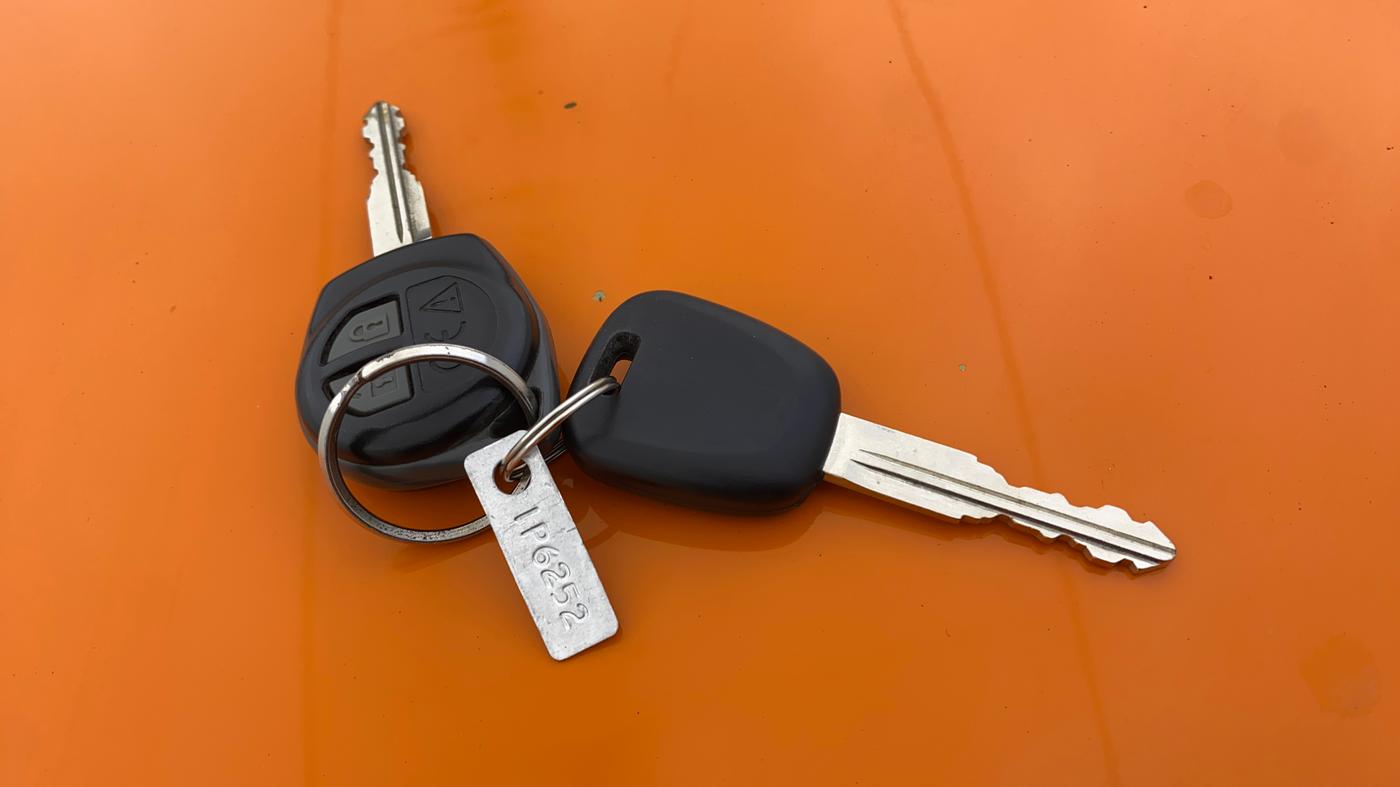 2020 Maruti S PRESSO VXI PLUS AMT, Petrol, Automatic, 35,808 km, Key Close Up
