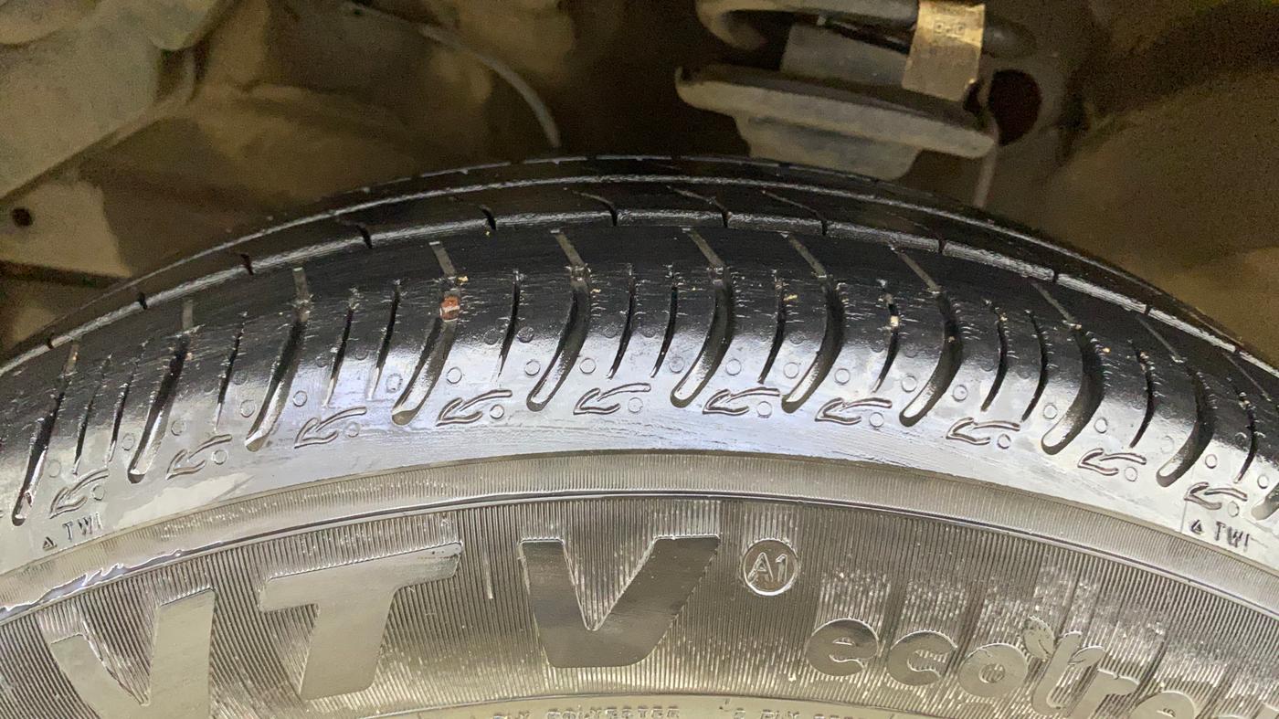 2020 Maruti S PRESSO VXI PLUS AMT, Petrol, Automatic, 35,808 km, Left Front Tyre Tread