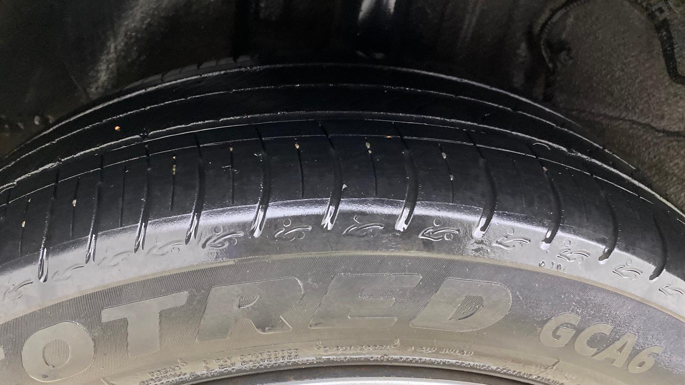 2022 Tata ALTROZ XT PETROL, Petrol, Manual, 43,240 km, Right Rear Tyre Tread