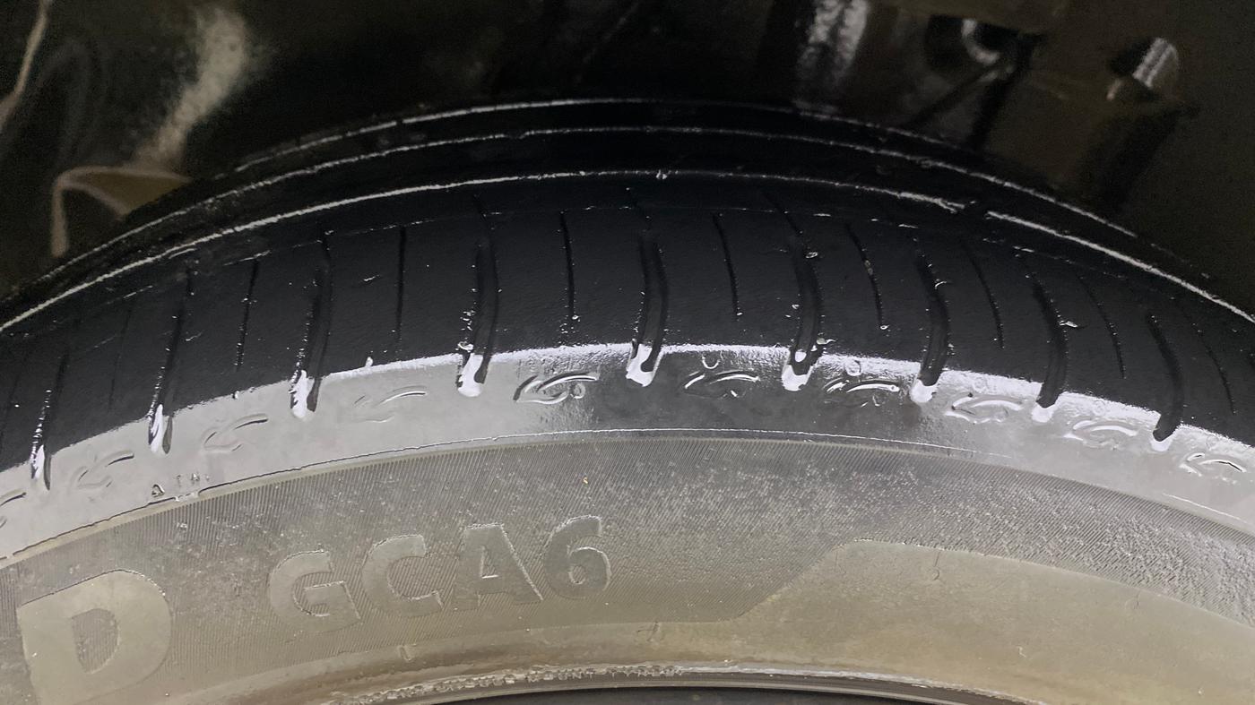 2022 Tata ALTROZ XT PETROL, Petrol, Manual, 43,240 km, Left Front Tyre Tread