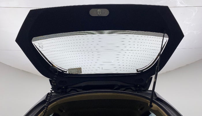 2014 Honda Brio S MT, Petrol, Manual, 63,090 km, Boot Door Open