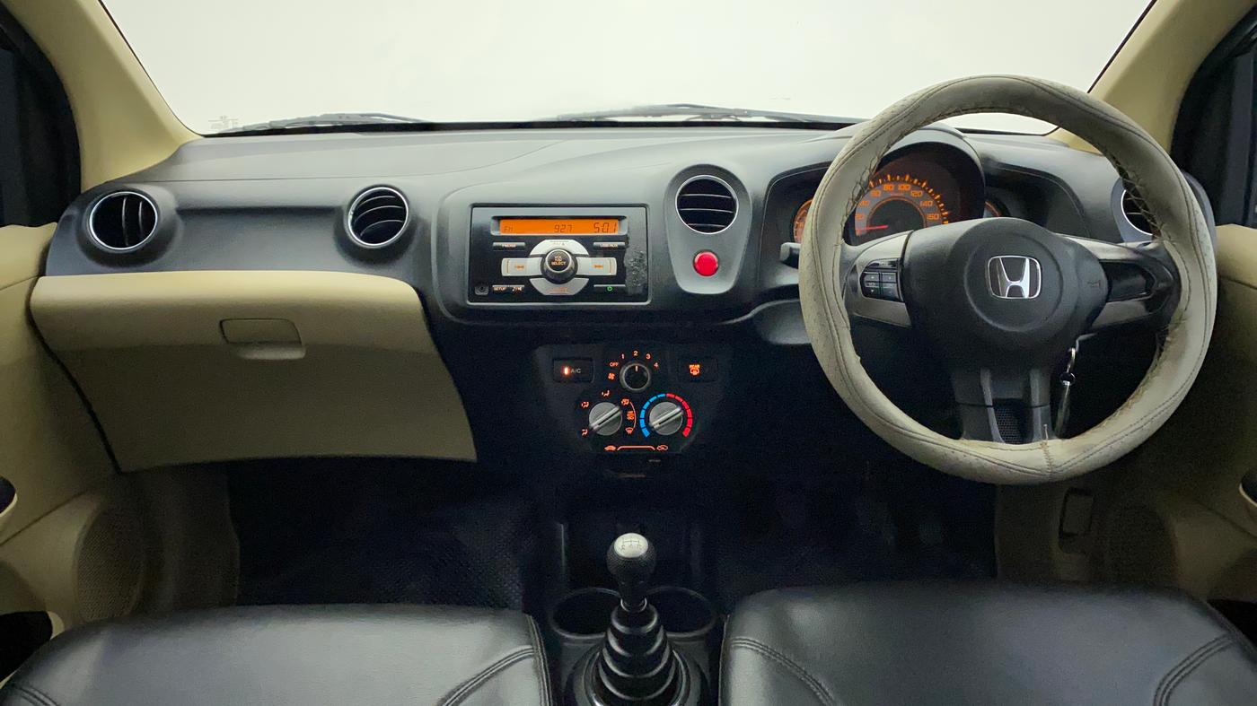 2014 Honda Brio S MT, Petrol, Manual, 63,090 km, Dashboard