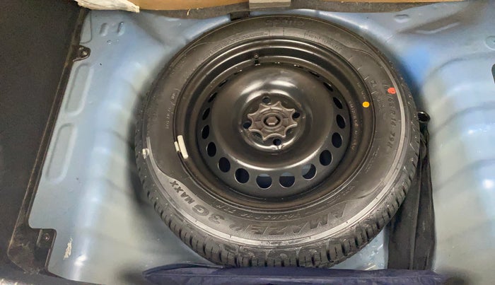 2019 Hyundai Grand i10 MAGNA 1.2 KAPPA VTVT, Petrol, Manual, 32,266 km, Spare Tyre