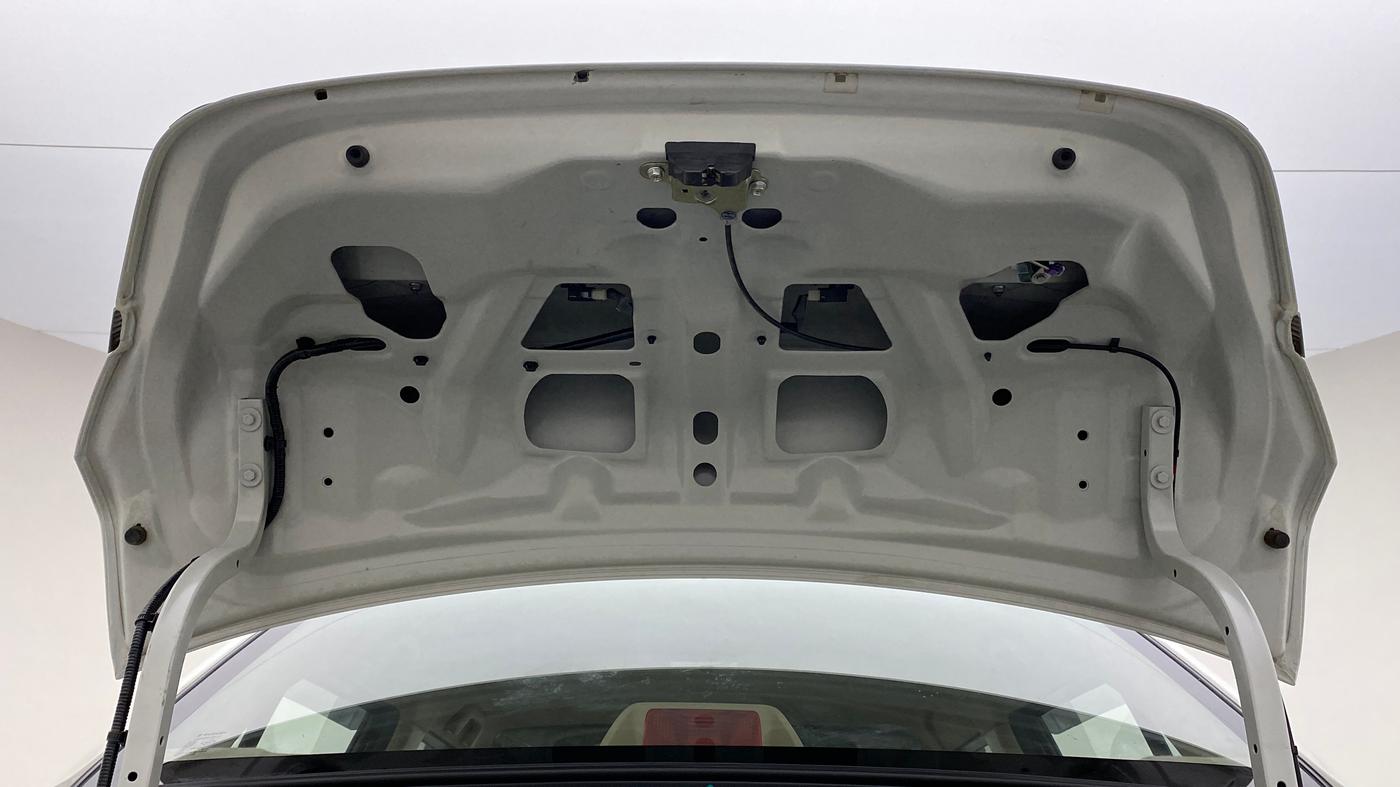 2021 Maruti Swift Dzire TOUR S-CNG, CNG, Manual, 28,785 km, Boot Door Open