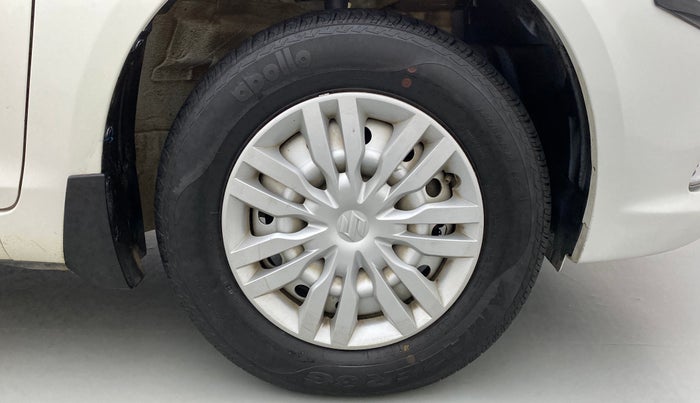 2021 Maruti Swift Dzire TOUR S-CNG, CNG, Manual, 28,785 km, Right Front Wheel