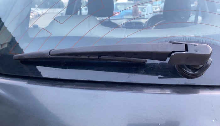 2021 Tata Tiago XZ PLUS PETROL, Petrol, Manual, 1,30,699 km, Rear Wiper
