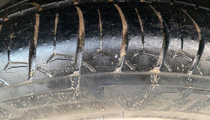 2021 Tata Tiago XZ PLUS PETROL, Petrol, Manual, 1,30,699 km, Right Rear Tyre Tread