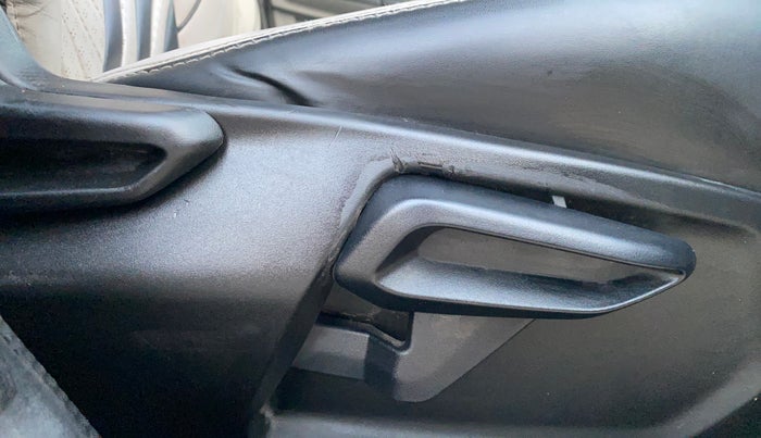2021 Tata Tiago XZ PLUS PETROL, Petrol, Manual, 1,30,699 km, Driver Side Adjustment Panel