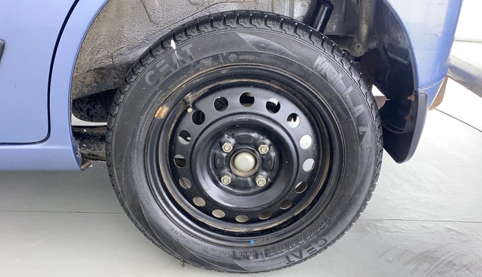 2017 Maruti Wagon R 1.0 VXI, Petrol, Manual, 17,304 km, Left Rear Wheel