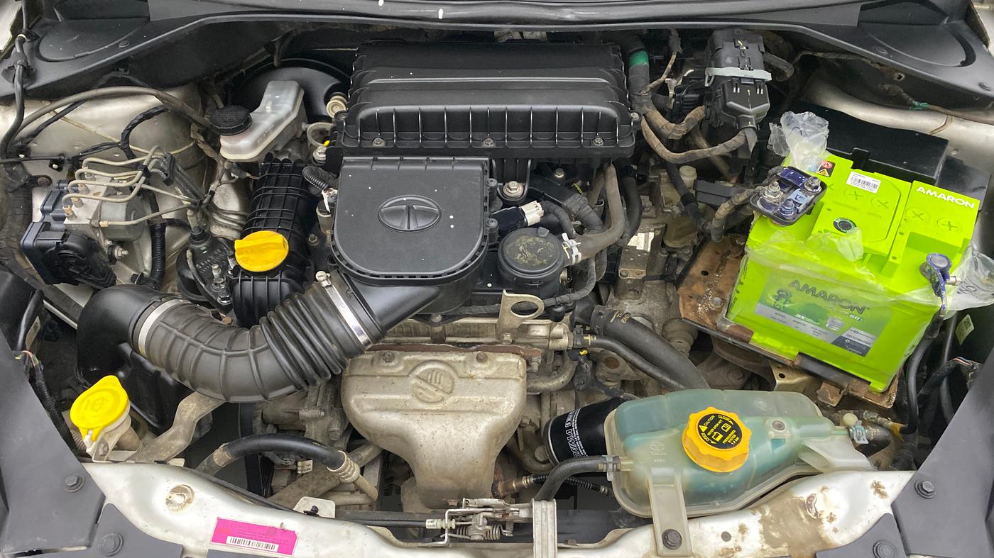 2018 Tata Tiago XZA PETROL, Petrol, Automatic, 1,21,042 km, Open Bonet