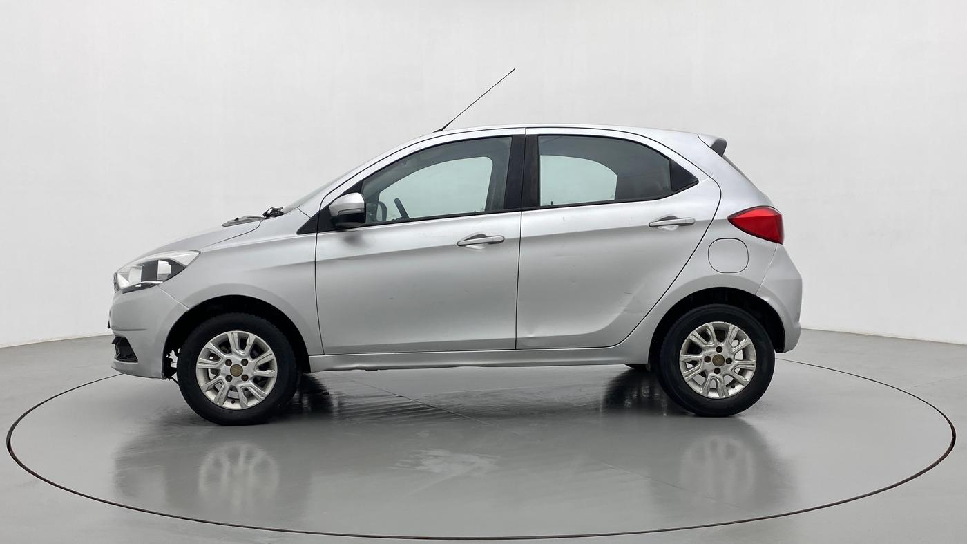 2018 Tata Tiago XZA PETROL, Petrol, Automatic, 1,21,042 km, Left Side