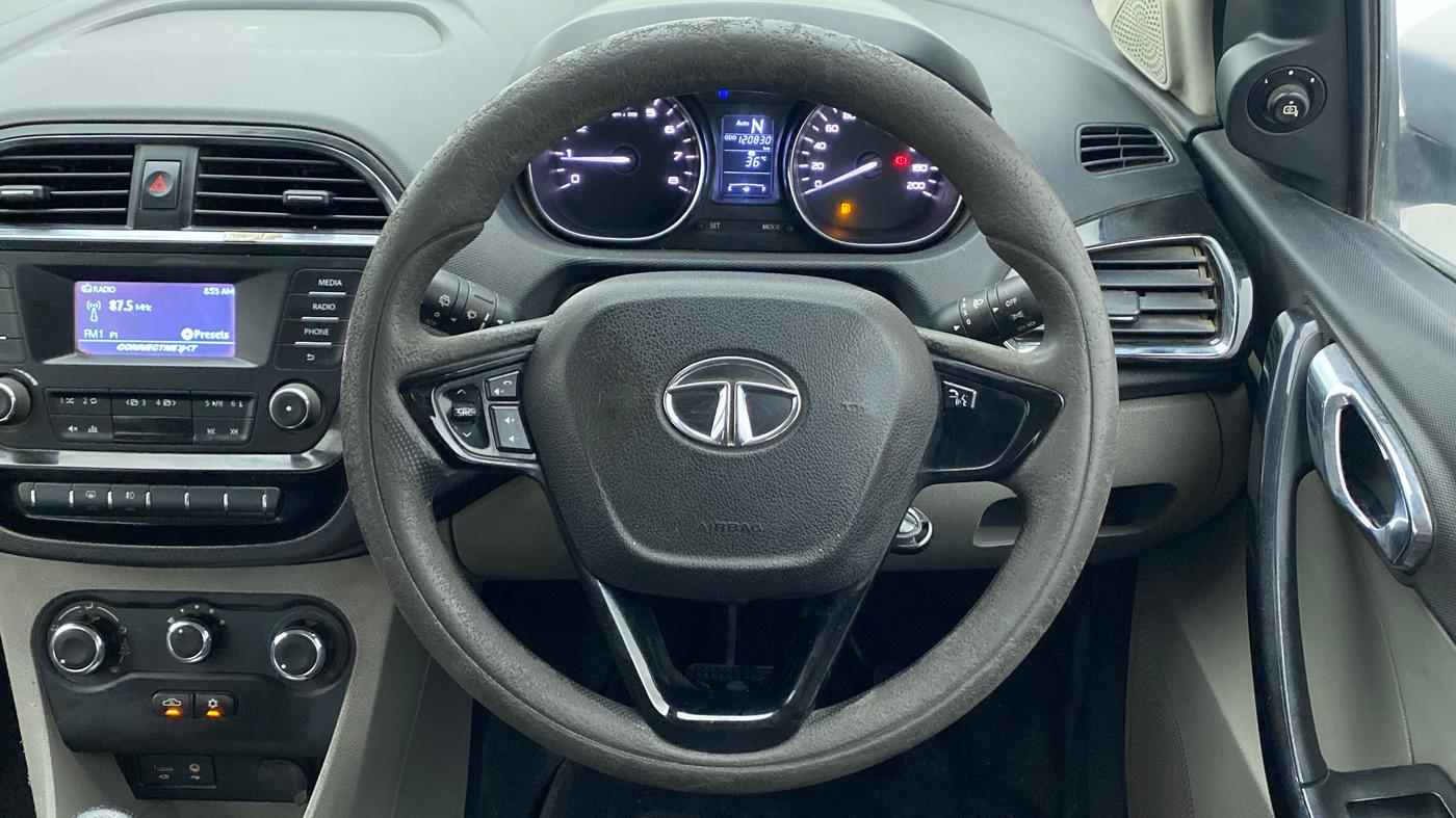 2018 Tata Tiago XZA PETROL, Petrol, Automatic, 1,21,042 km, Steering Wheel Close Up