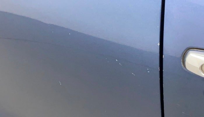 2017 Maruti Baleno ZETA PETROL 1.2, Petrol, Manual, 30,830 km, Right rear door - Minor scratches