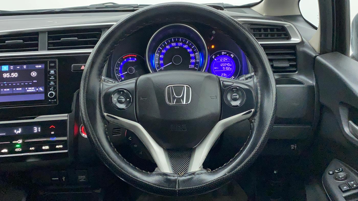 2018 Honda WR-V 1.5L I-DTEC VX MT, Diesel, Manual, 1,22,299 km, Steering Wheel Close Up
