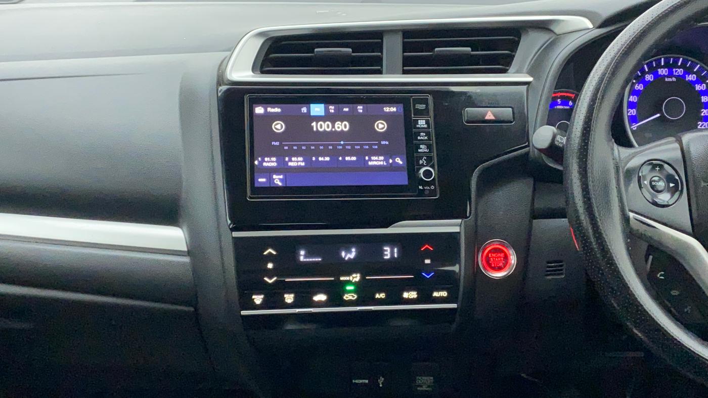 2018 Honda WR-V 1.5L I-DTEC VX MT, Diesel, Manual, 1,22,299 km, Air Conditioner