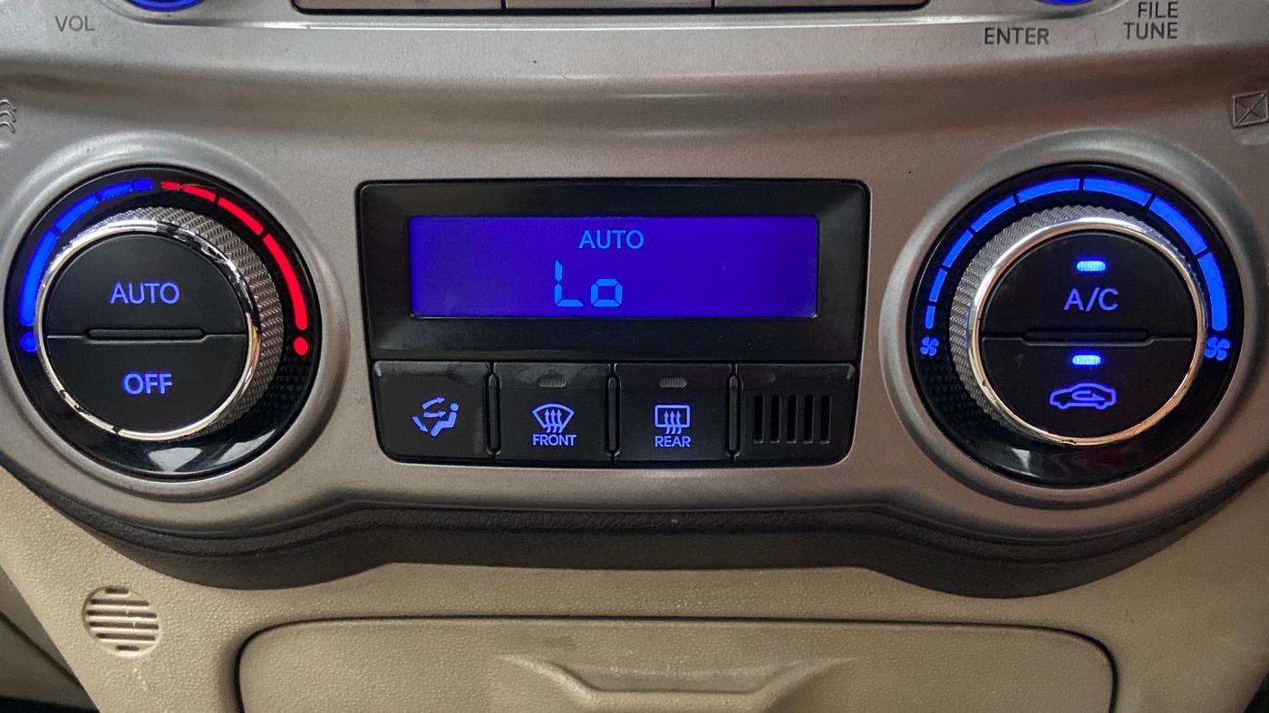 2014 Hyundai i20 SPORTZ 1.2 VTVT, Petrol, Manual, 53,278 km, Automatic Climate Control
