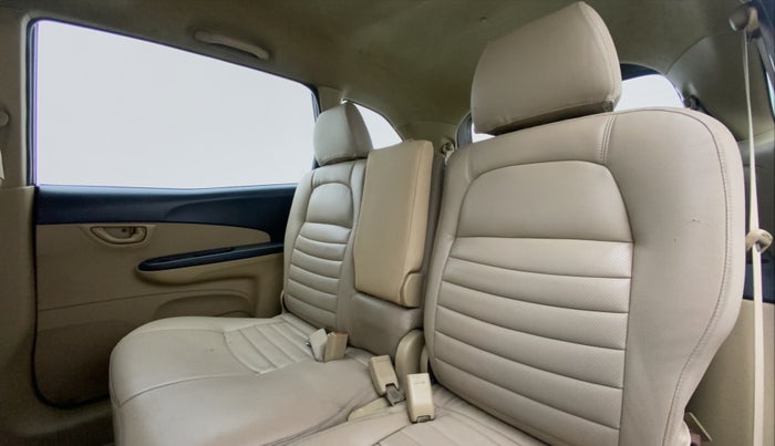 2014 Honda Mobilio 1.5 V I DTEC, Diesel, Manual, 78,595 km, Right Side Rear Door Cabin