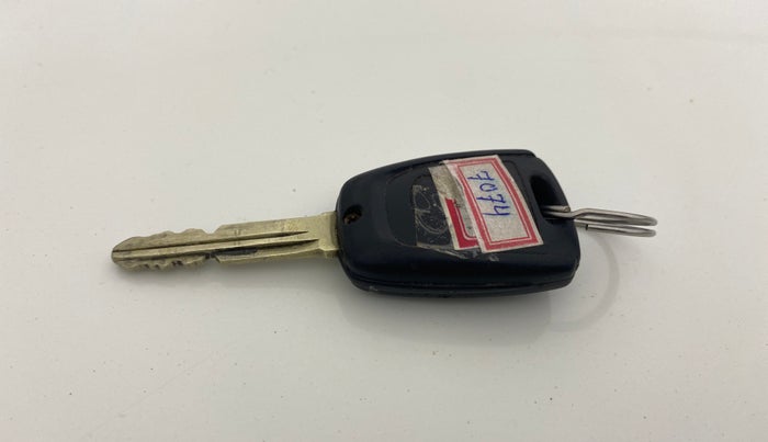 2018 Hyundai Grand i10 SPORTZ 1.2 KAPPA VTVT, Petrol, Manual, 59,115 km, Key Close Up