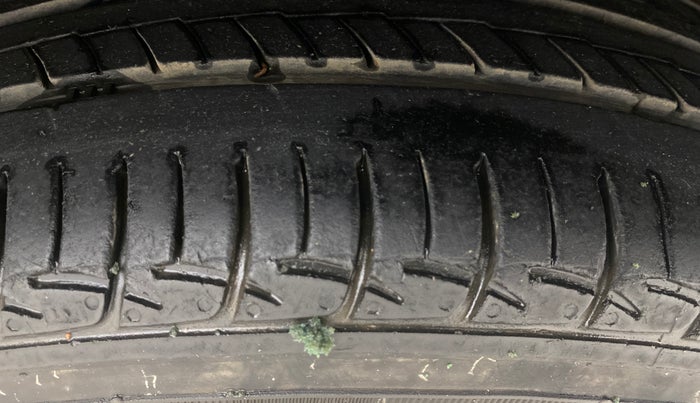 2018 Hyundai Grand i10 SPORTZ 1.2 KAPPA VTVT, Petrol, Manual, 59,115 km, Left Rear Tyre Tread