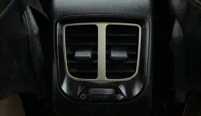 2018 Hyundai NEW SANTRO SPORTZ CNG, CNG, Manual, 57,759 km, Rear AC Vents