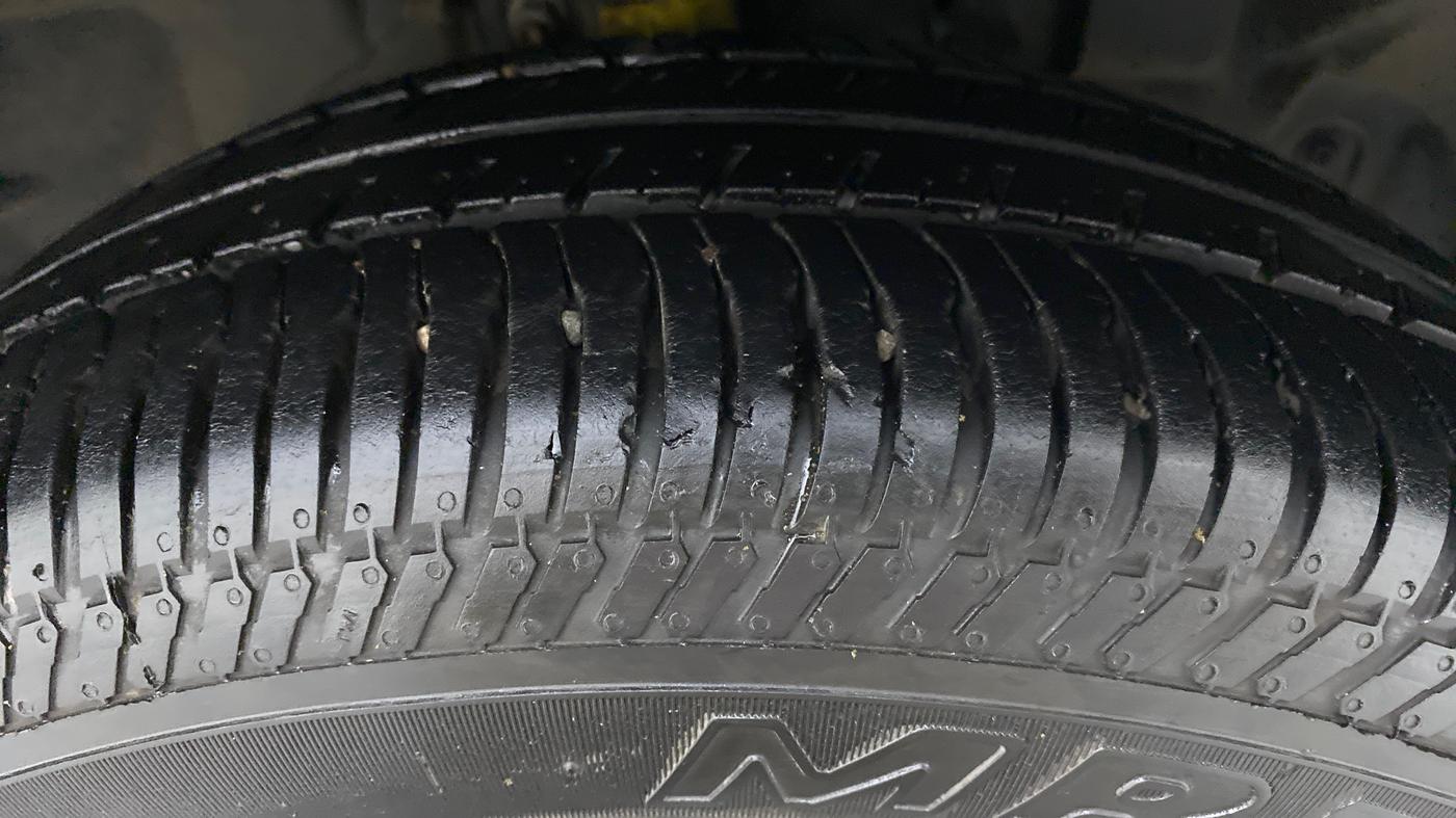 2020 Ford Ecosport 1.5TITANIUM TDCI, Diesel, Manual, 32,683 km, Right Front Tyre Tread