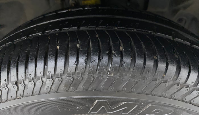 2020 Ford Ecosport 1.5TITANIUM TDCI, Diesel, Manual, 32,683 km, Right Front Tyre Tread