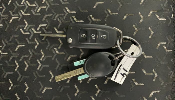 2021 Tata Tiago XZA PLUS PETROL, Petrol, Automatic, 53,744 km, Key Close Up