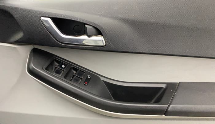 2021 Tata Tiago XZA PLUS PETROL, Petrol, Automatic, 53,744 km, Driver Side Door Panels Control