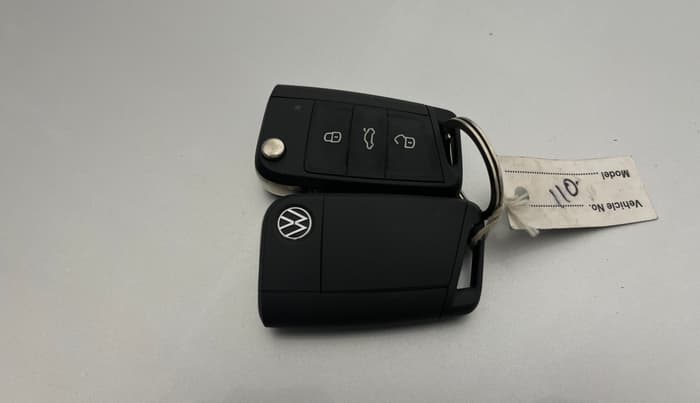 2023 Volkswagen VIRTUS GT PLUS TSI 1.5 EVO DSG, Petrol, Automatic, 28,506 km, Key Close Up