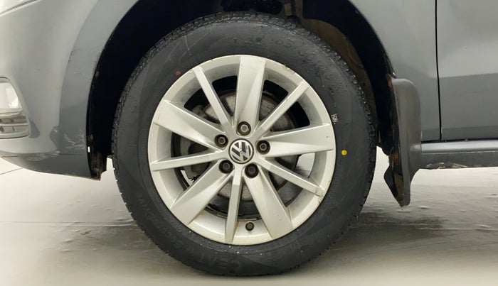 2017 Volkswagen Polo HIGHLINE1.2L, Petrol, Manual, 65,363 km, Left Front Wheel