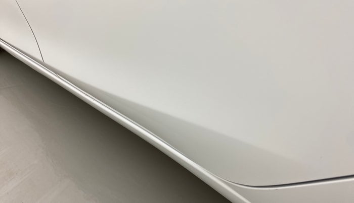 2021 Maruti Ciaz SIGMA 1.5 SHVS MT  PETROL, Petrol, Manual, 41,496 km, Rear left door - Slightly dented