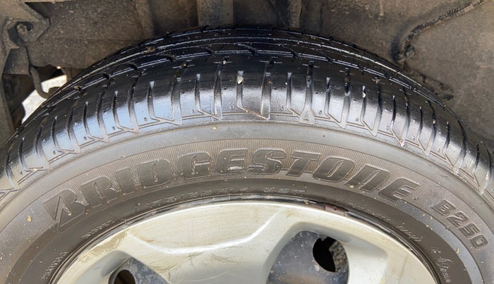 2021 Tata Tiago XT (O) PETROL, Petrol, Manual, 44,369 km, Right Rear Tyre Tread