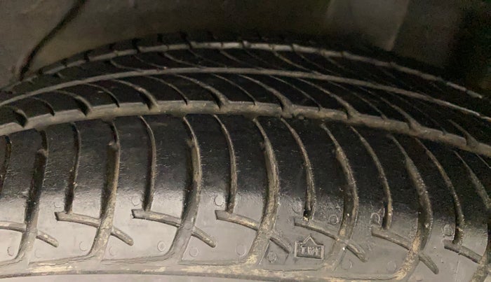 2016 Maruti Celerio VXI AMT (O), Petrol, Automatic, 13,431 km, Left Rear Tyre Tread