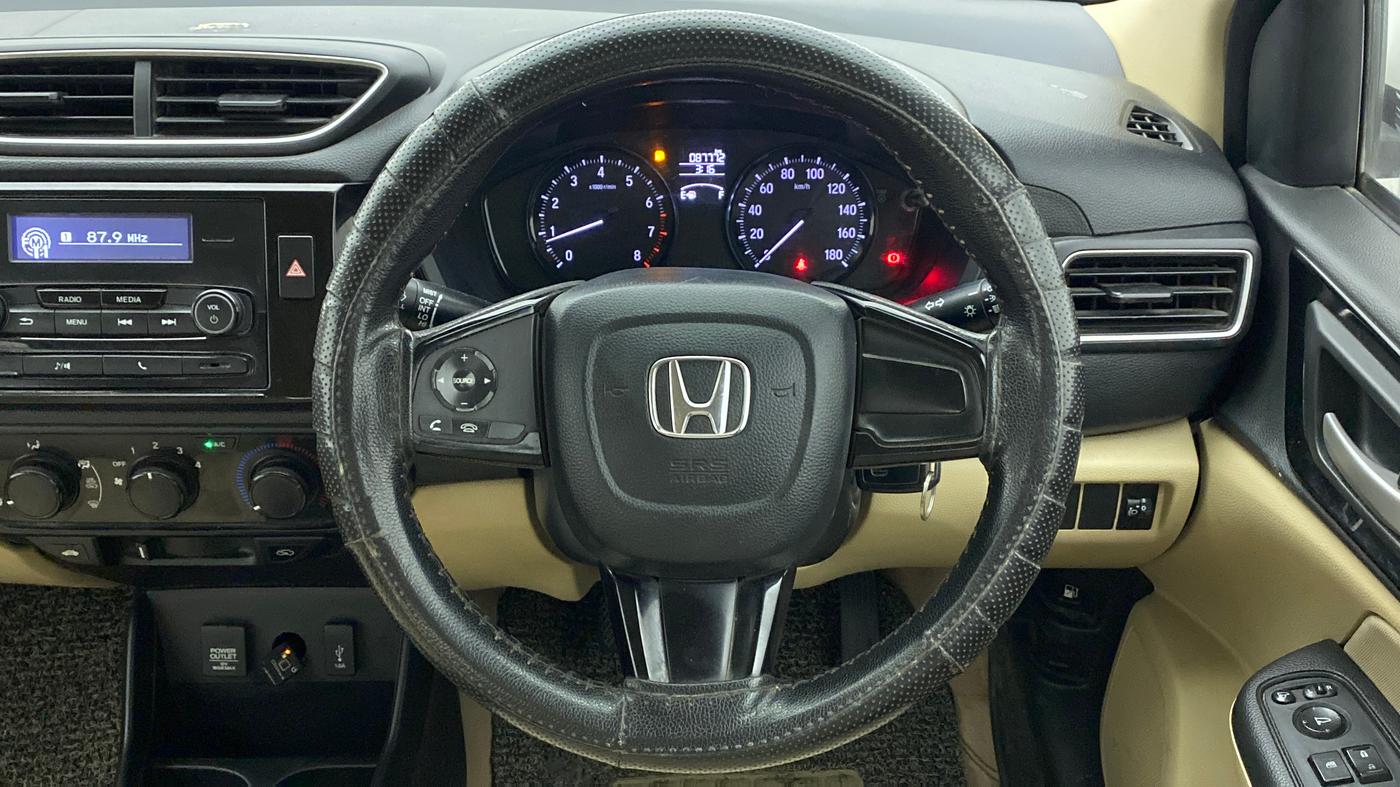 2018 Honda Amaze 1.2L I-VTEC S, CNG, Manual, 87,999 km, Steering Wheel Close Up