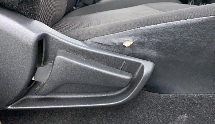 2019 Maruti S PRESSO VXI PLUS, Petrol, Manual, 31,707 km, Driver Side Adjustment Panel