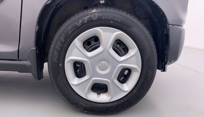 2019 Maruti S PRESSO VXI PLUS, Petrol, Manual, 31,707 km, Right Front Wheel
