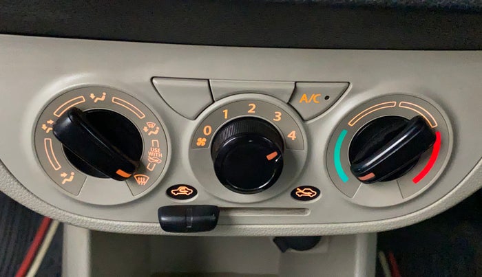 2021 Maruti Alto VXI, Petrol, Manual, 21,104 km, AC Unit - Directional switch has minor damage